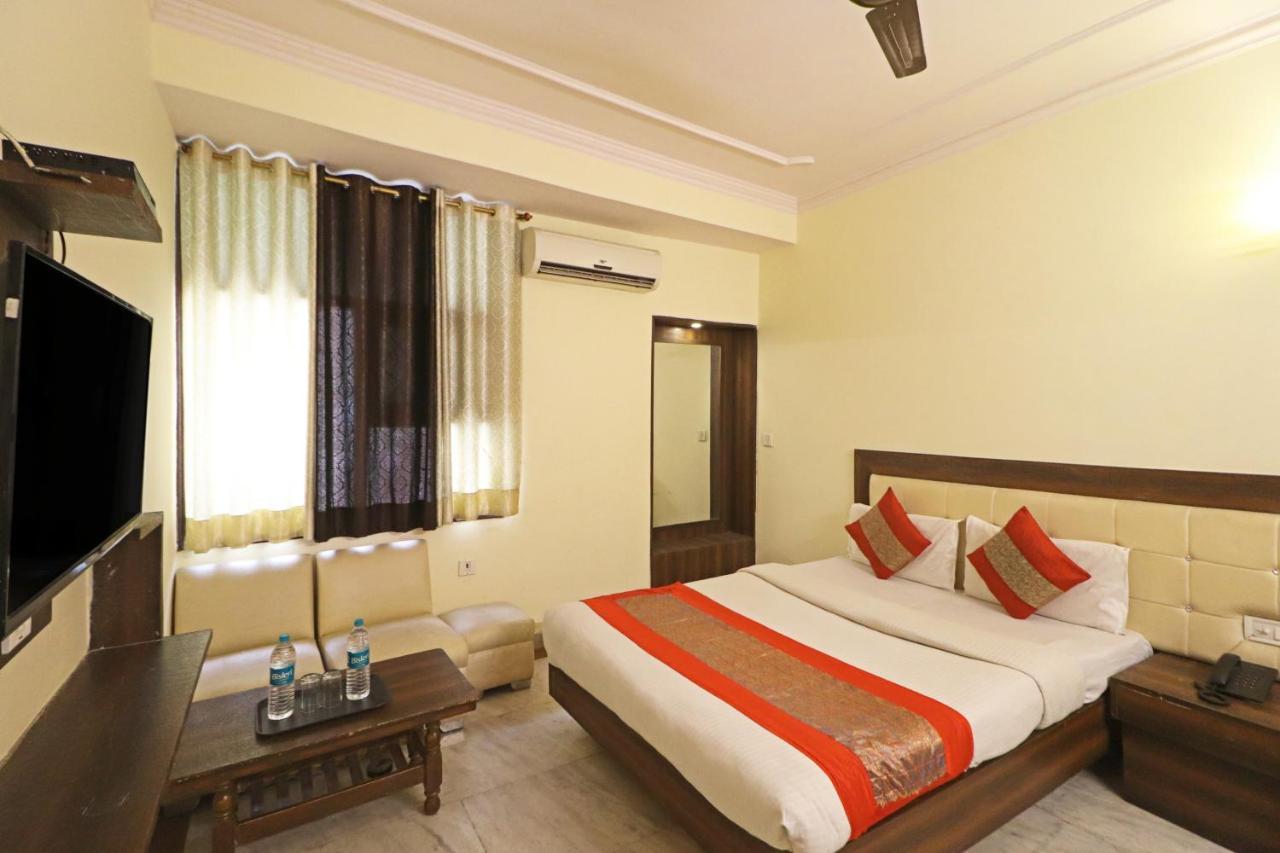 Silver Shine New Delhi - COMFORT STAY Exterior foto