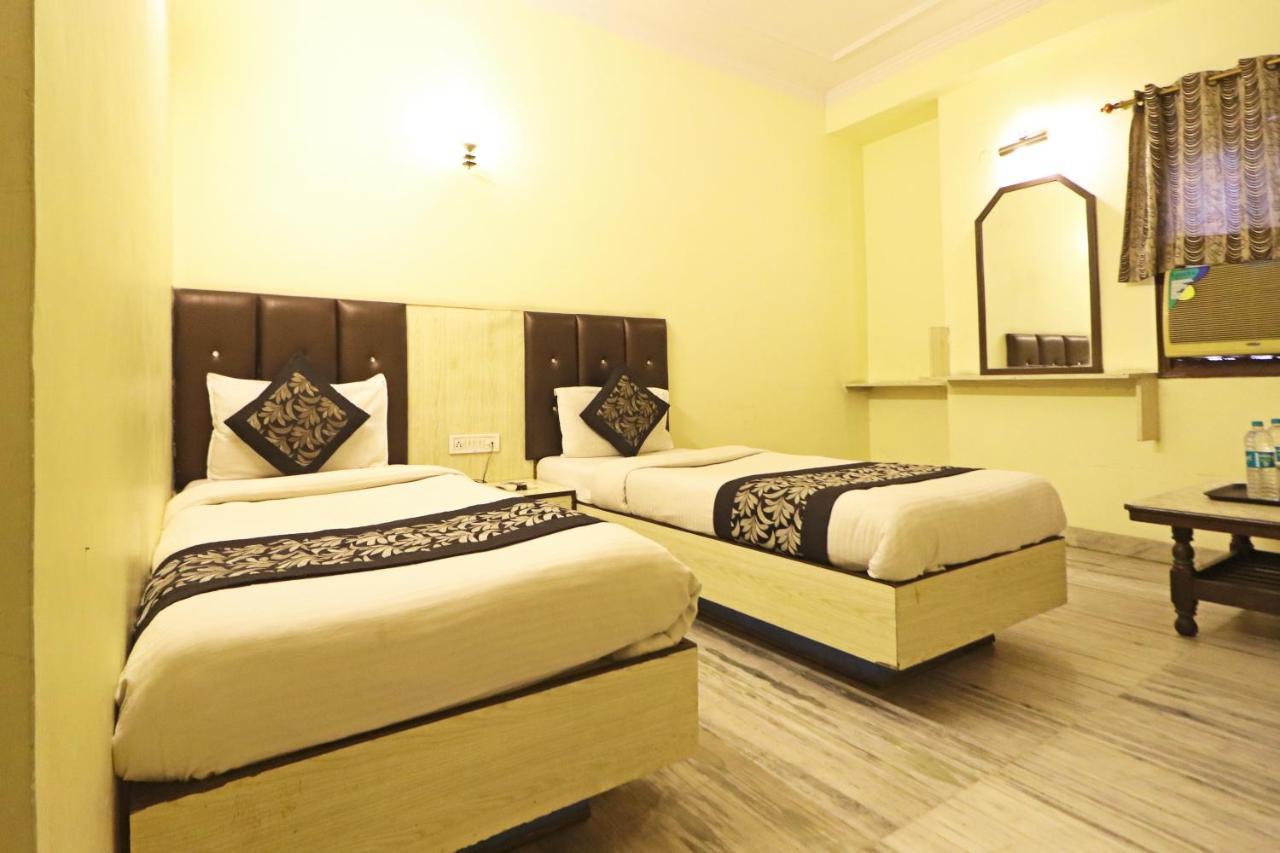 Silver Shine New Delhi - COMFORT STAY Exterior foto